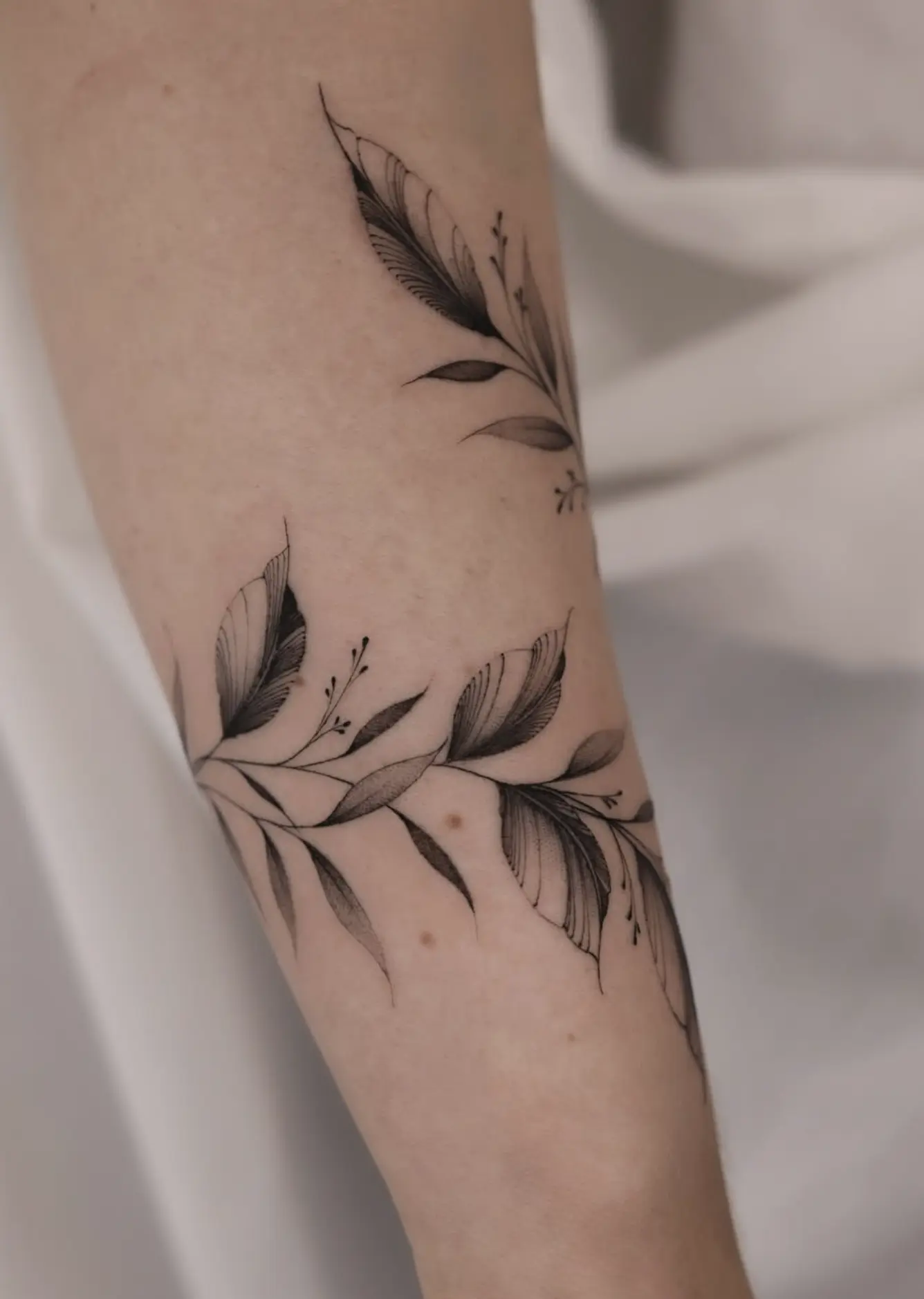do fine line tattoos fade